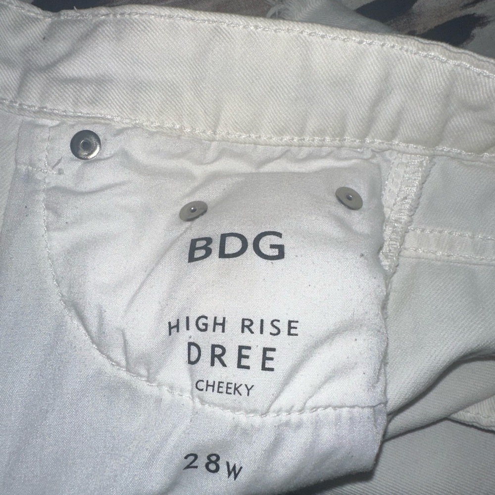 Women's White Distressed Denim Shorts - Picture 3 of 3